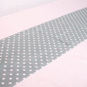 Runner Sage with white polkadot 2m x 30cm