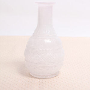 Vase White Riffle Medium (18cmH)